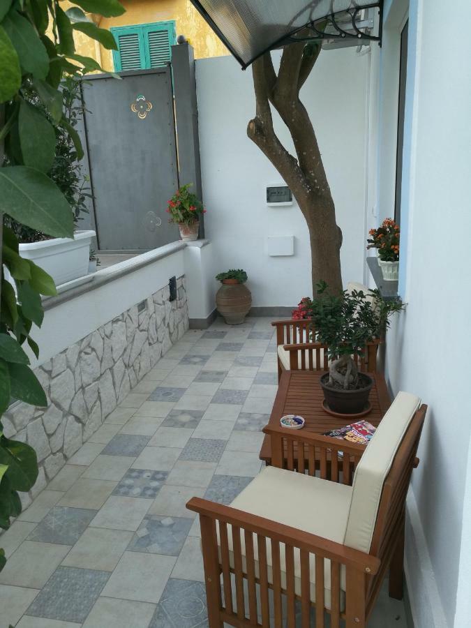 Bed and Breakfast Piccolo Bed Procida Esterno foto