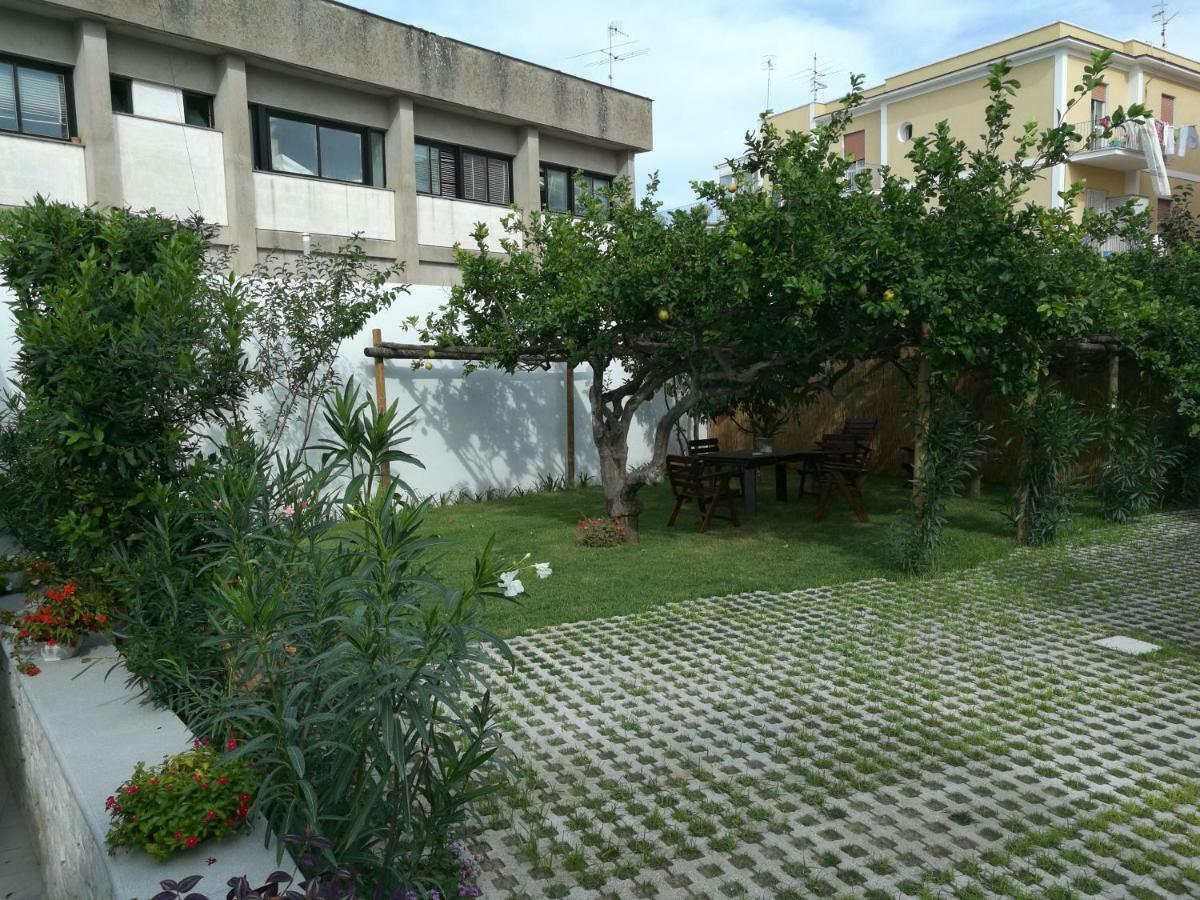 Bed and Breakfast Piccolo Bed Procida Esterno foto